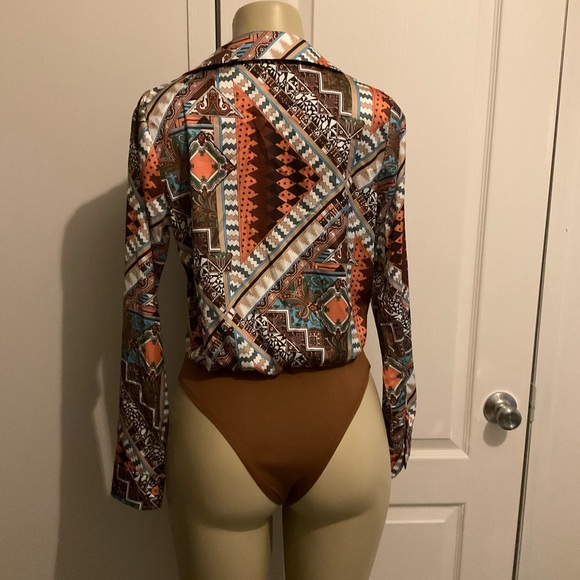 Multicolor Long Sleeves Printed Bodysuit and Pants Set - Picture 6 of 8